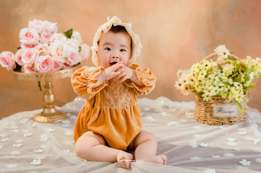 三河宝宝摔到后脑勺