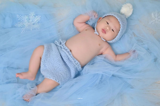 三河宝宝几个月开始吃辅食